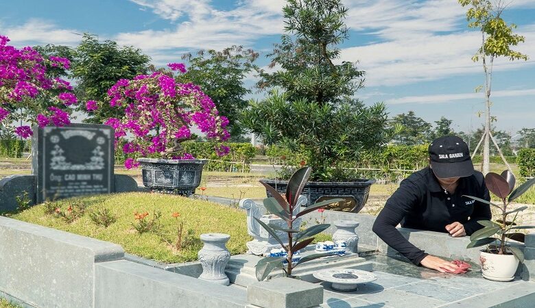Khu Mộ Gia Tộc
